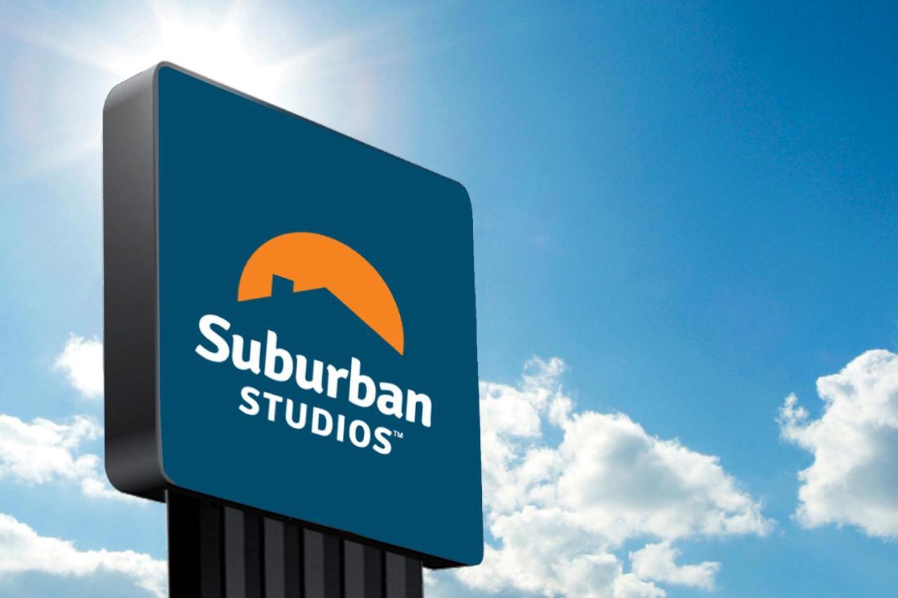Suburban Studios Milwaukee Airport Exterior photo